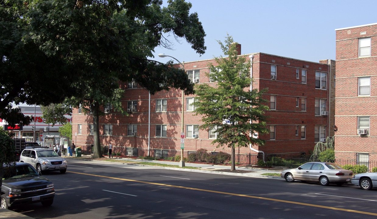 Lightview Cooperative in Washington, DC - Building Photo