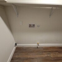 6810 Bleker St photo'