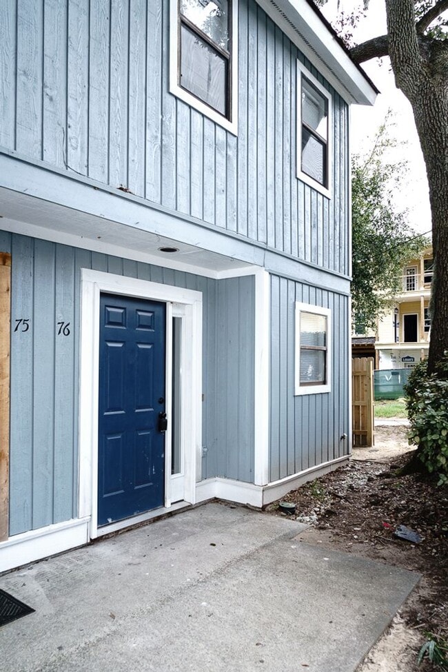 property at 2304 Pine Ct S