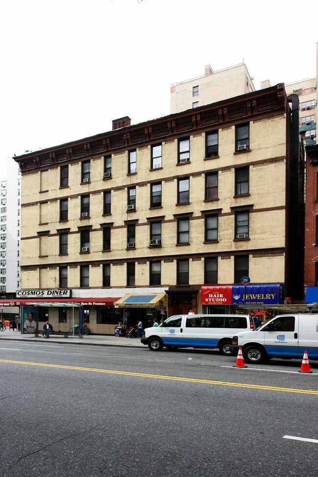 395 2nd Ave in New York, NY - Building Photo - Building Photo