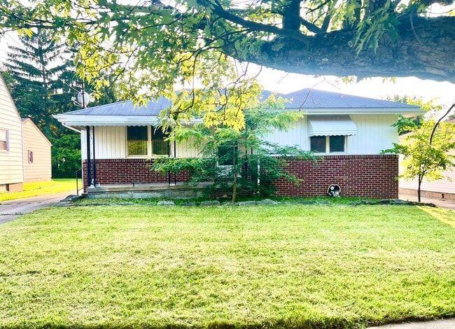 property at 532 N Dunlap Ave