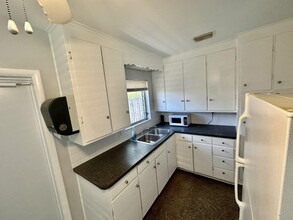 1418 N Federal Hwy in Lake Worth Beach, FL - Building Photo - Building Photo