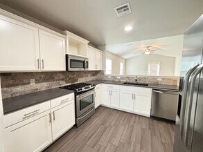 12010 E 109th St N in Owasso, OK - Building Photo - Building Photo