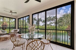 10000 Valiant Ct in Ft. Myers, FL - Building Photo