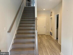 23006 Sullivans Cove Sq in Brambleton, VA - Building Photo - Building Photo