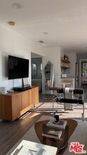 1130 Laveta Terrace in Los Angeles, CA - Building Photo - Building Photo