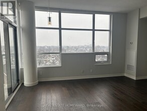 280 Donlands Ave in Toronto, ON - Building Photo - Building Photo