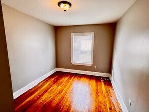 33 Adamson St, Unit #1 in Boston, MA - Building Photo - Building Photo