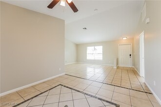 2916 22nd St SW in Lehigh Acres, FL - Building Photo - Building Photo