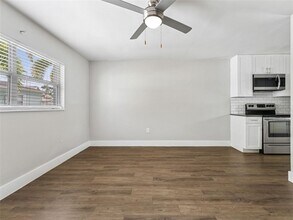 3102 W San Juan St in Tampa, FL - Building Photo - Building Photo