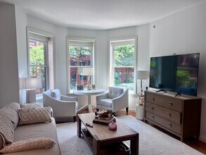 177 Newbury St, Unit 2 in Boston, MA - Building Photo - Building Photo