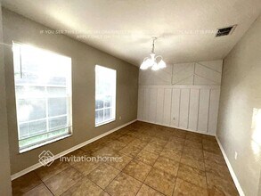5901 Grand Loneoak Ln in Lithia, FL - Building Photo - Building Photo