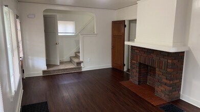1328 W Fairview Ave in Dayton, OH - Building Photo - Building Photo