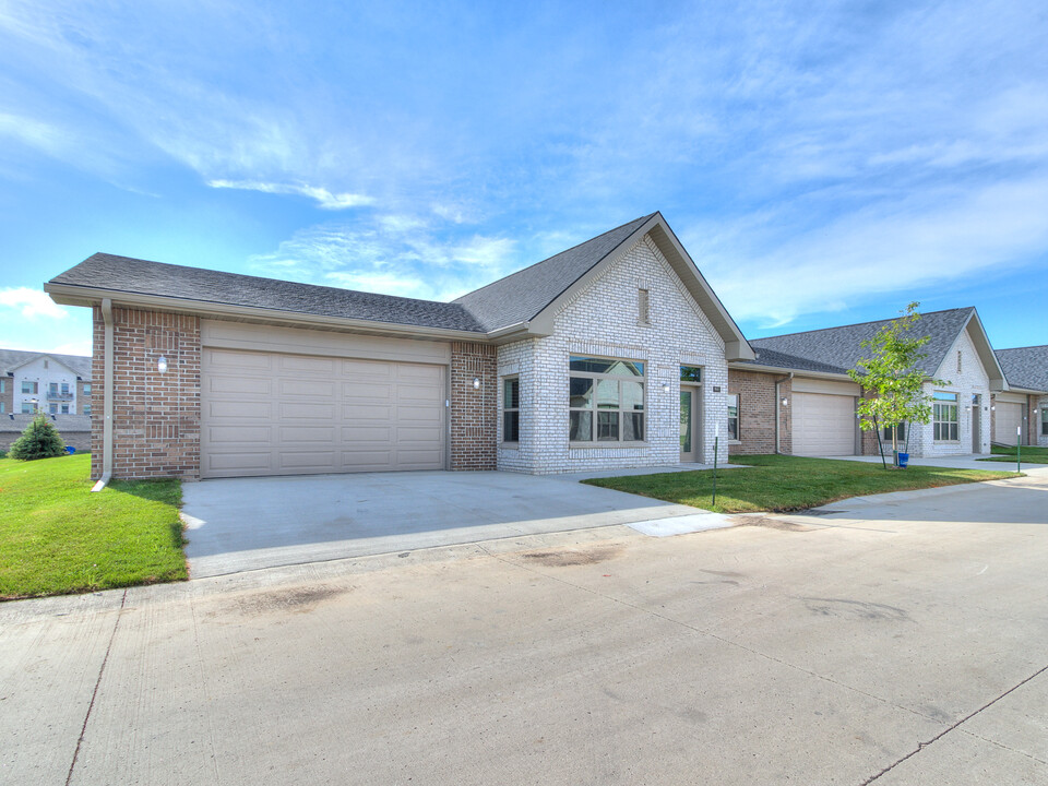 BrickTowne Ames Townhomes in Ames, IA - Foto de edificio