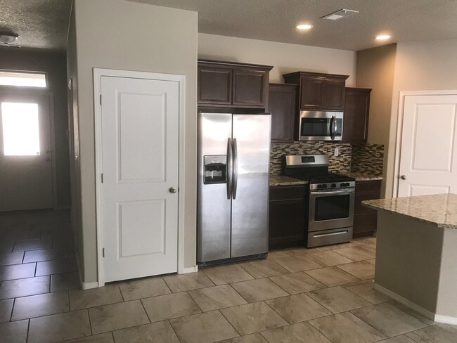 property at 1664 Valle Vista Rd NW