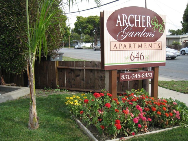 633 Archer St in Salinas, CA - Building Photo - Building Photo