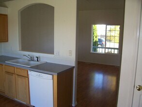 1631 W Hawaii Ave in Nampa, ID - Building Photo - Building Photo