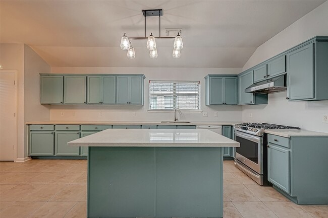 property at 1922 Bevington Oaks Cir