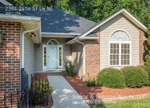 2364 24th St Ln SE in Hickory, NC - Building Photo - Building Photo