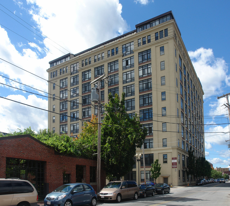 Museum Square in Lawrence, MA - Building Photo