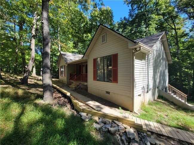 property at 14 Frost Pine Cir