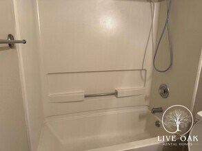 800 Wallace Martin Dr in Hinesville, GA - Building Photo - Building Photo