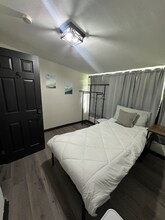 8328 Cristobal Cir in Orlando, FL - Foto de edificio - Building Photo