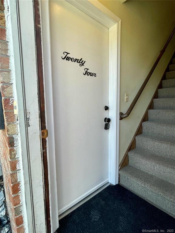 114 S Washington St in Plainville, CT - Building Photo - Building Photo