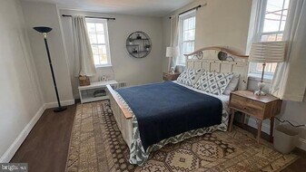 1554 N Lawrence St in Philadelphia, PA - Building Photo