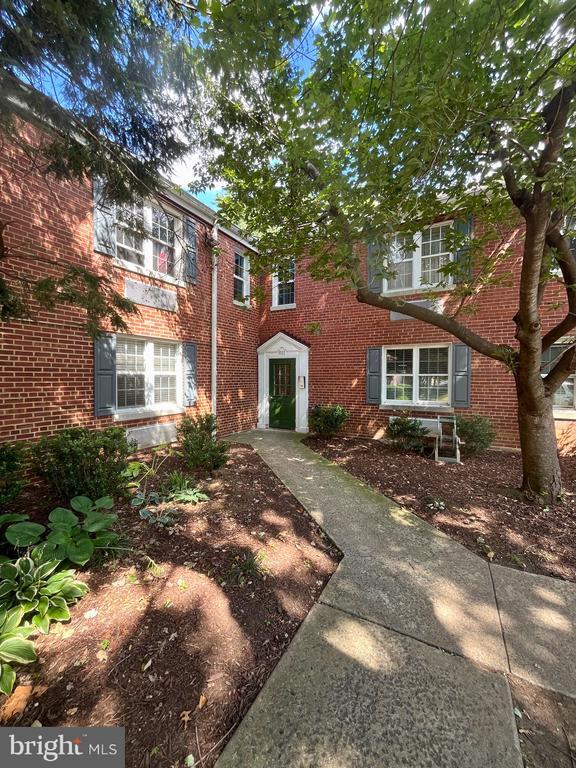 property at 3311 Commonwealth Ave