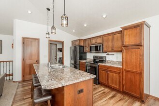 5721 Bream Ct in Sioux Falls, SD - Building Photo - Building Photo