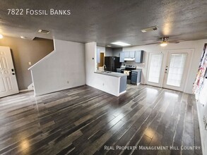 7822 Fossil Banks in San Antonio, TX - Building Photo - Building Photo