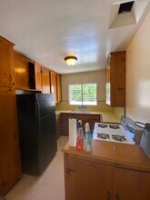 1851 N Mariposa Ave, Unit #4 in Los Angeles, CA - Building Photo - Building Photo