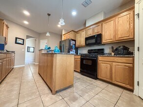1211 Flaman Rd in Canyon Lake, TX - Building Photo - Building Photo
