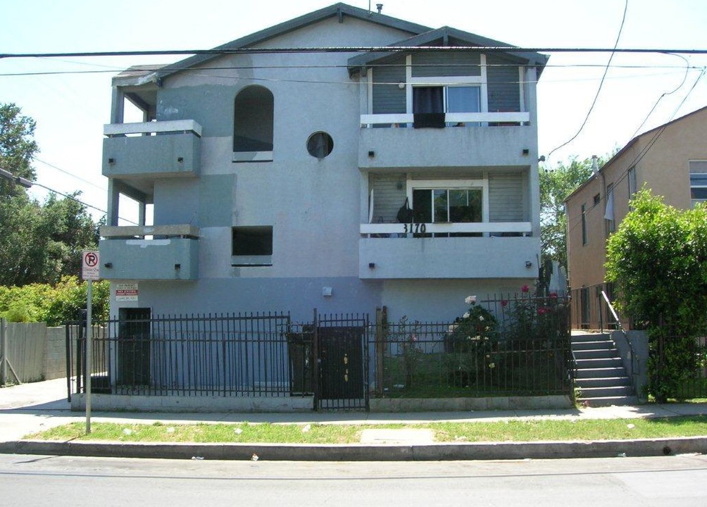 3170 Estara Ave in Los Angeles, CA - Building Photo