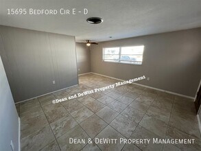 15695 Bedford Cir E in Clearwater, FL - Building Photo - Building Photo