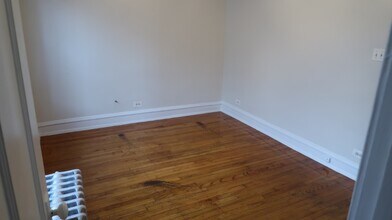 4015 W Melrose St in Chicago, IL - Building Photo - Building Photo