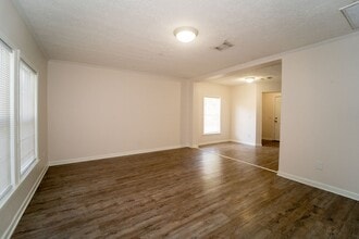 37 Evergreen Ave in St. Augustine, FL - Building Photo - Building Photo