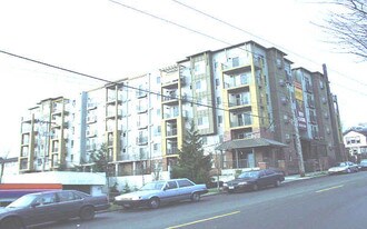 Epic Condominiums in Seattle, WA - Building Photo