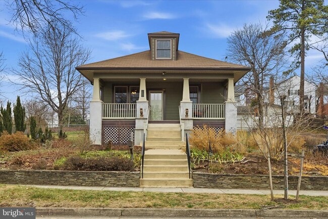 2400 Valley Way in Cheverly, MD - Building Photo - Building Photo