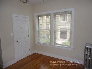 1916 W Winona St-Unit -1930-1 in Chicago, IL - Foto de edificio - Building Photo