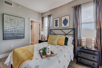 Charlotte Commons in Port Charlotte, FL - Building Photo - Building Photo