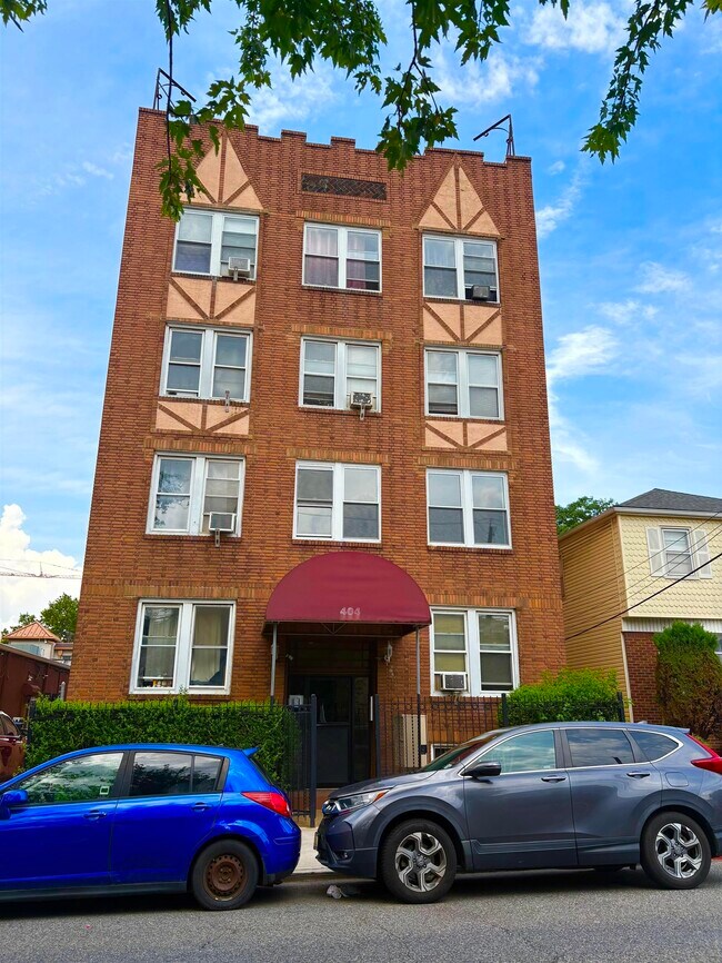 property at 404 Stegman Pkwy
