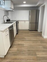 2145 Westbourne Ave in Ottawa, ON - Building Photo - Building Photo