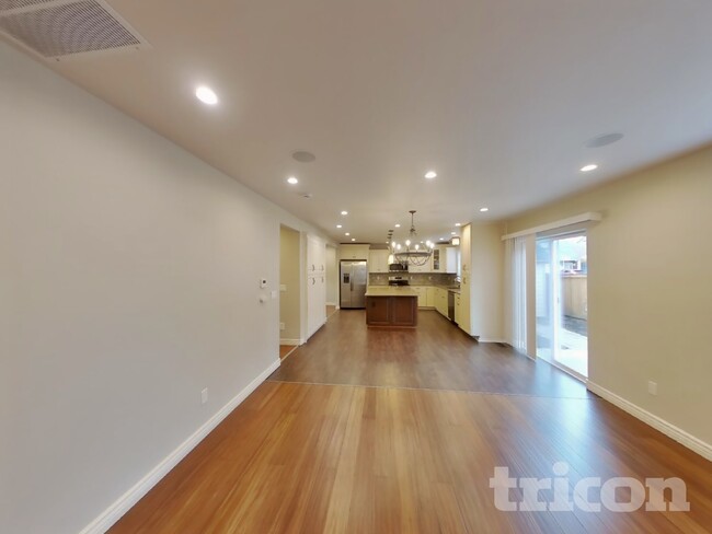 18107 70th Ave Ct E in Puyallup, WA - Building Photo - Building Photo