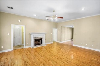 122 Woodcrest Dr in Covington, LA - Building Photo - Building Photo