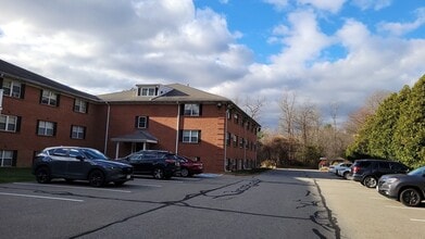 3 Leonard Rd in Boxborough, MA - Building Photo - Building Photo