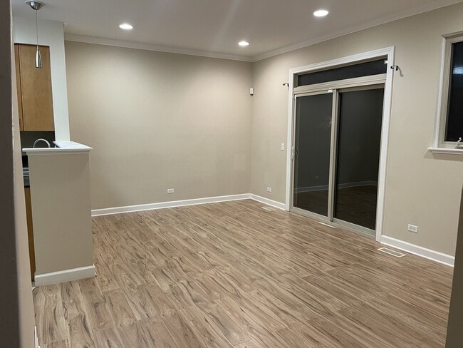 804 Skokie Blvd in Wilmette, IL - Building Photo - Building Photo