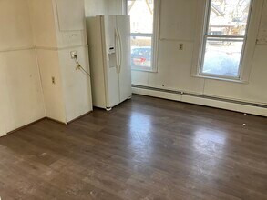 43 Emory St in Attleboro, MA - Building Photo - Building Photo