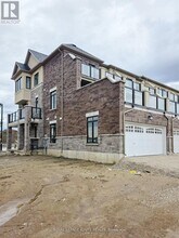 83 Claremont Dr in Brampton, ON - Building Photo - Building Photo